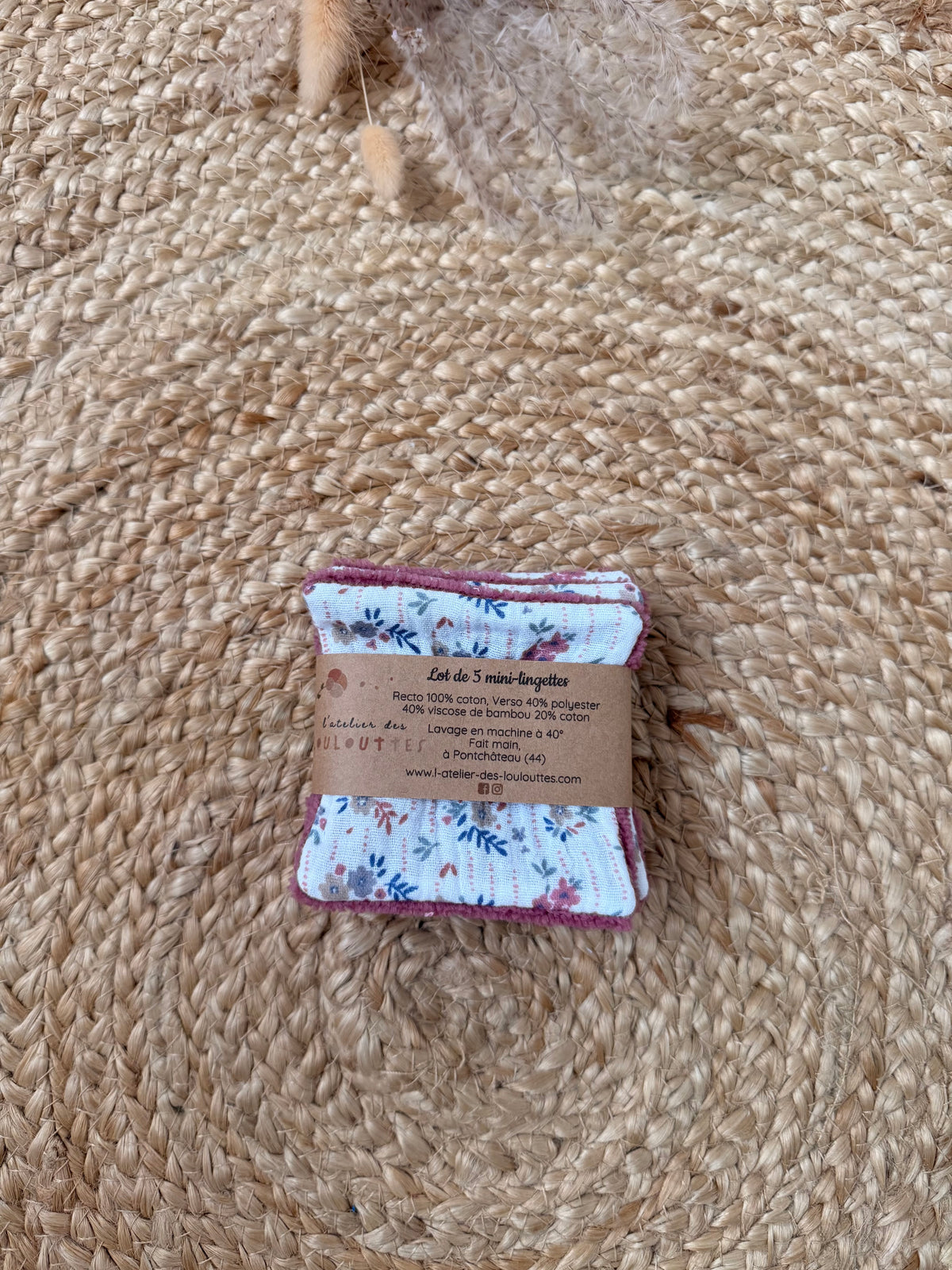 En stock - Lot 5 mini lingettes ( différents modèles )