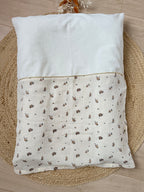 Housse matelas à langer + serviettes