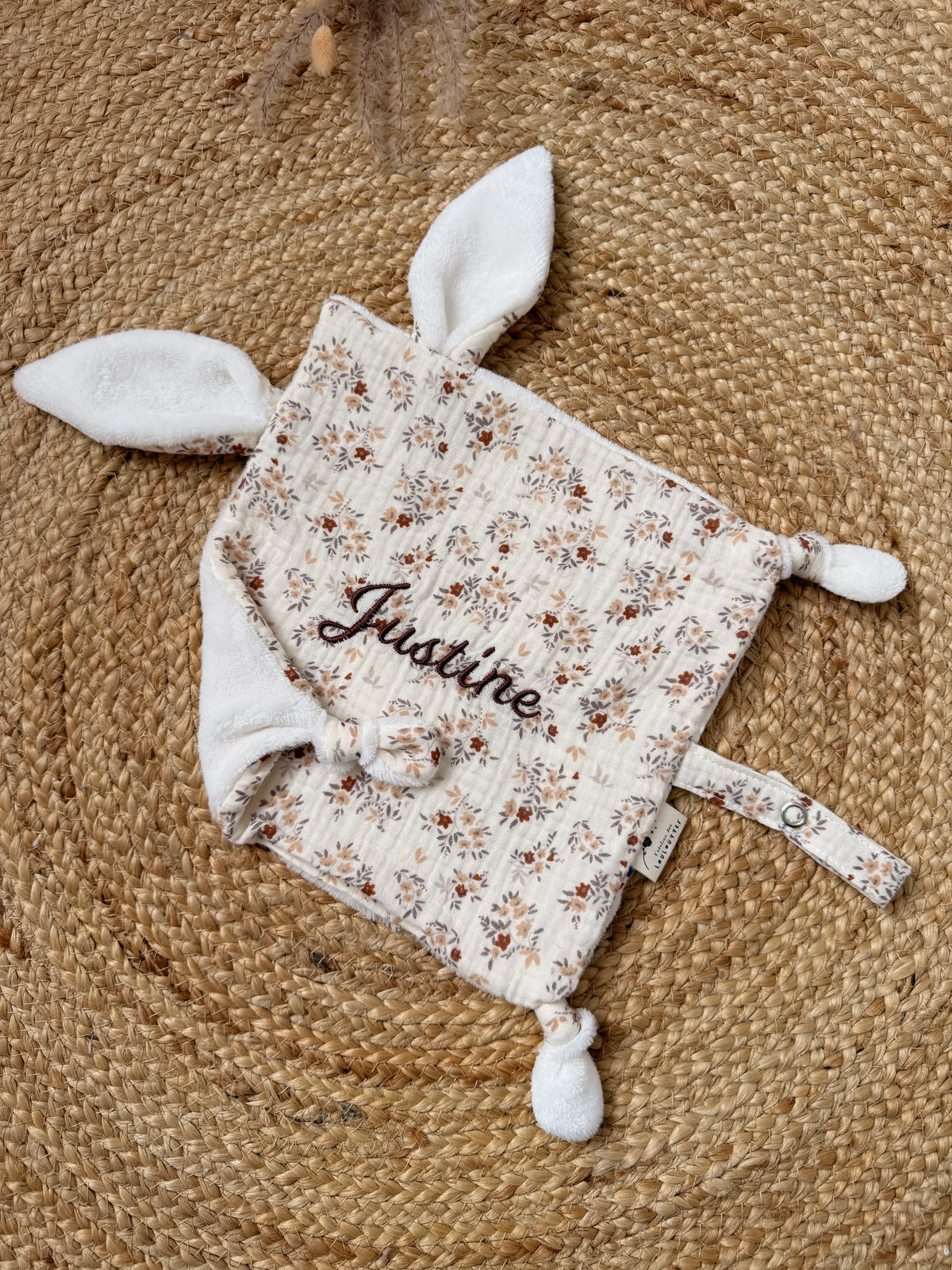Doudou lapinou personnalisé