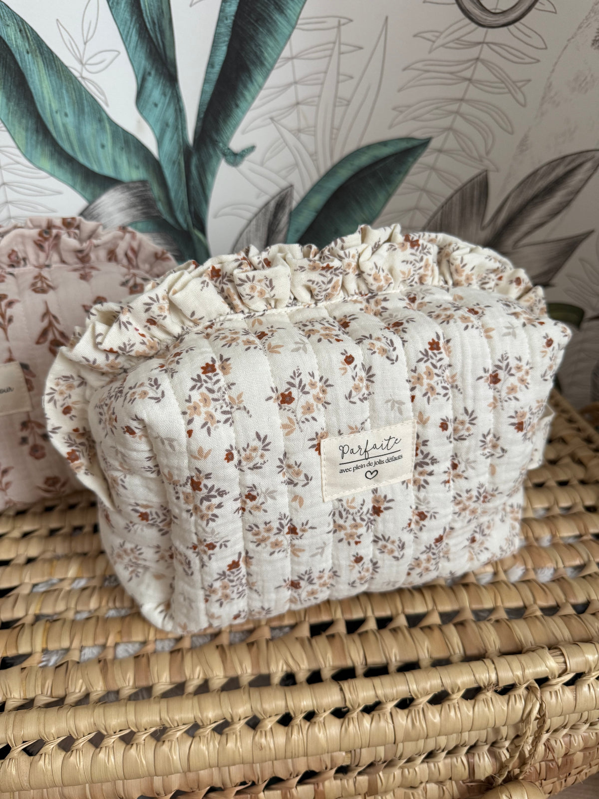 En stock - Trousse de toilette à froufrous
