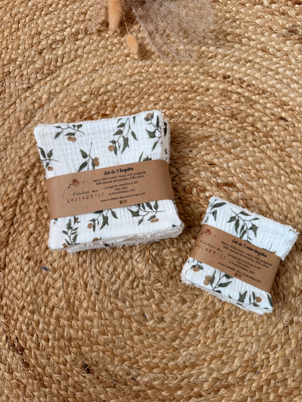 En stock - Lot 5 mini lingettes ( différents modèles )