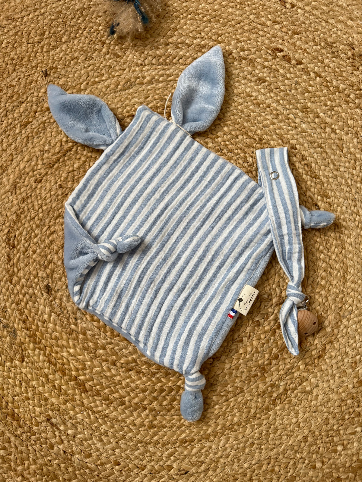 Doudou lapinou personnalisé