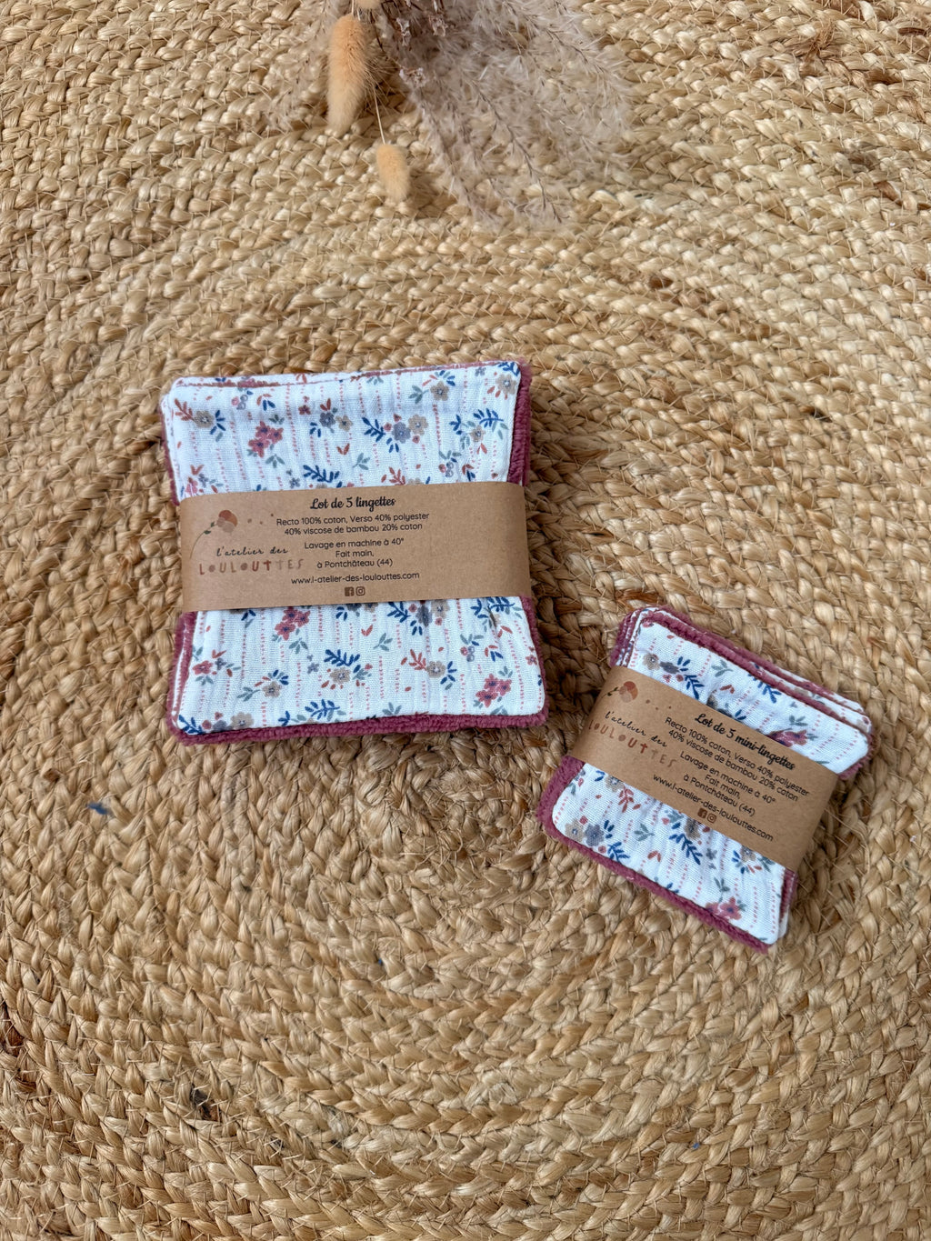 En stock - Lot 5 mini lingettes ( différents modèles )