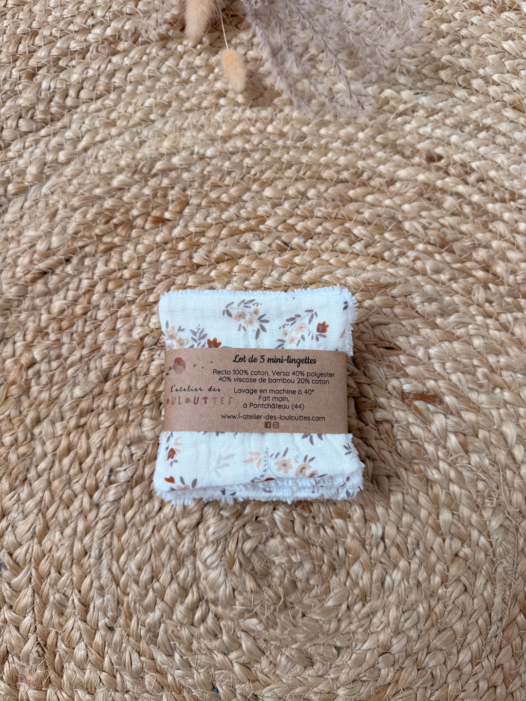 En stock - Lot 5 mini lingettes ( différents modèles )