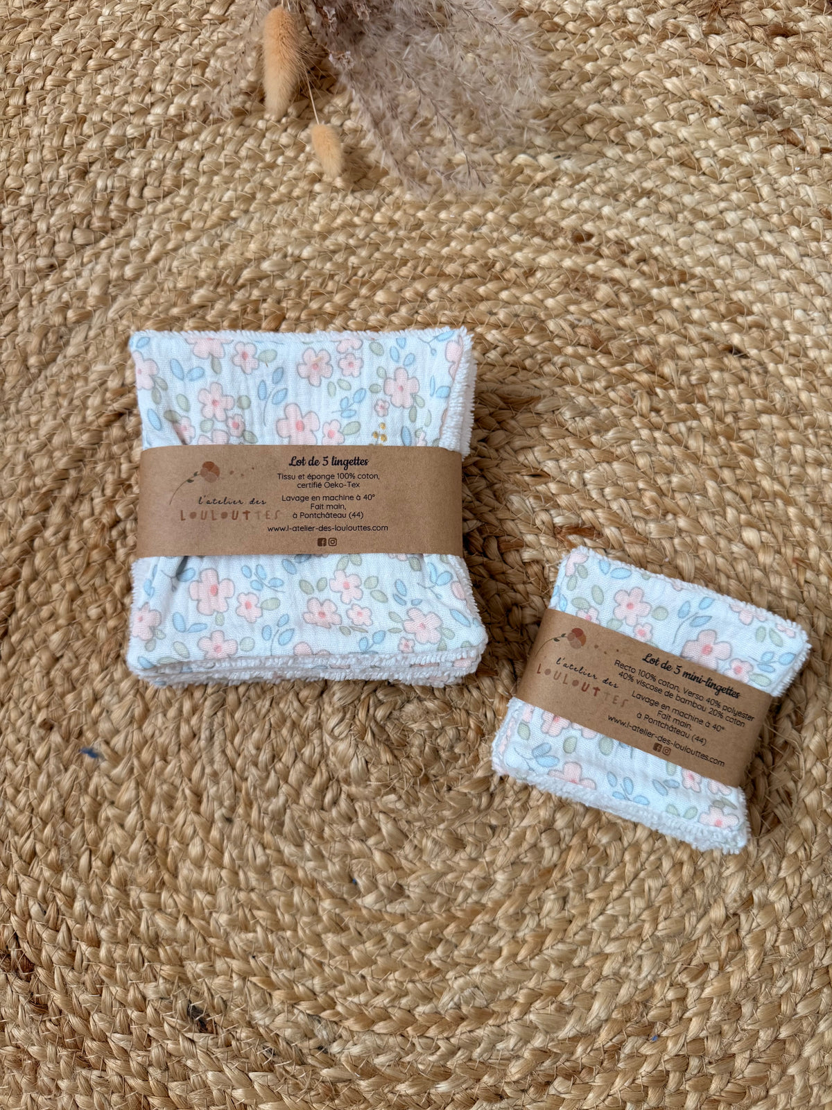 En stock - Lot 5 mini lingettes ( différents modèles )