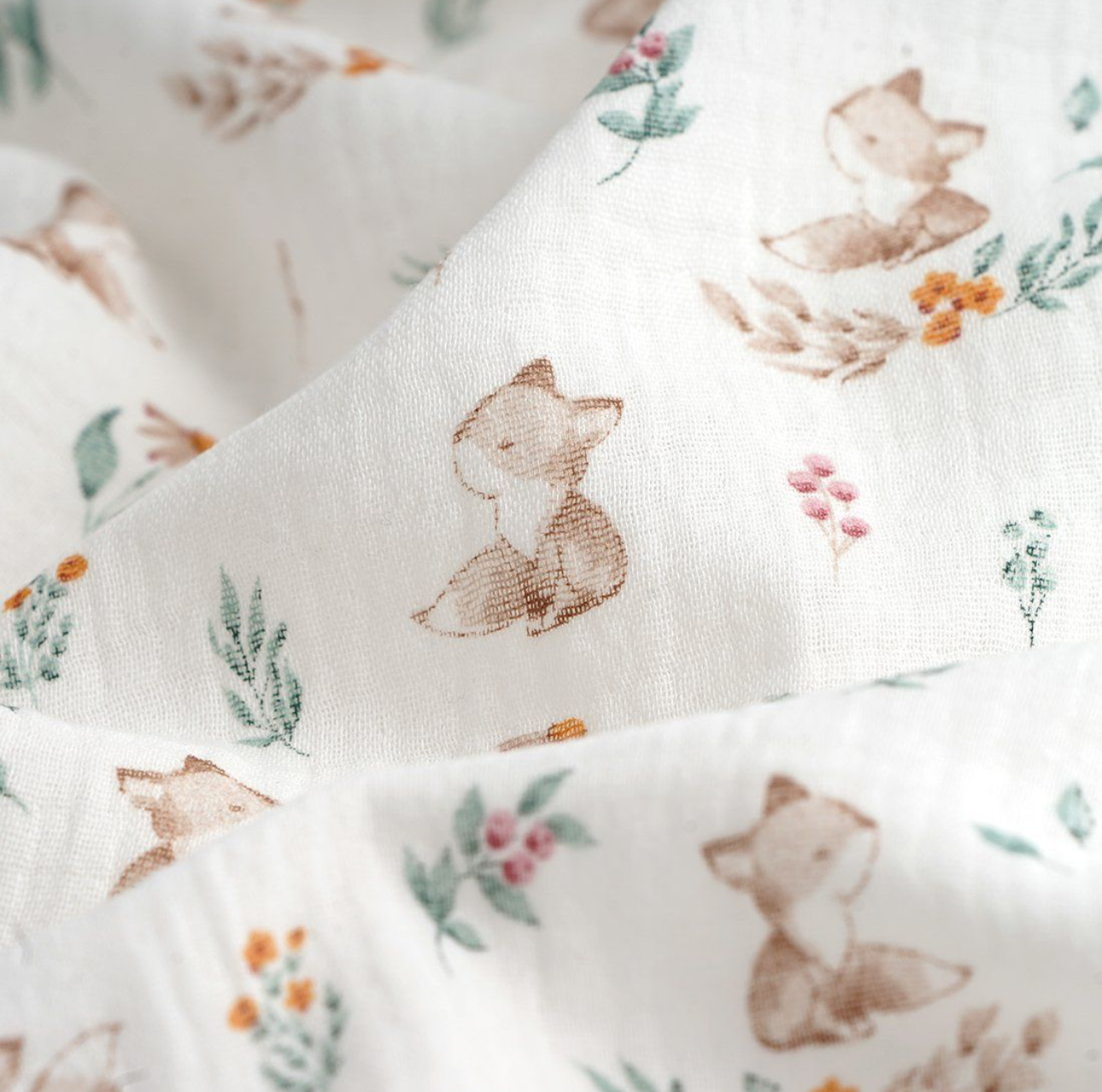 Tissu double gaze renard feuille vert blanc.jpeg.png